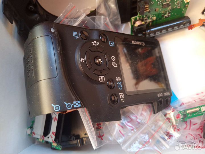 Canon 1000d в разборе запчасти