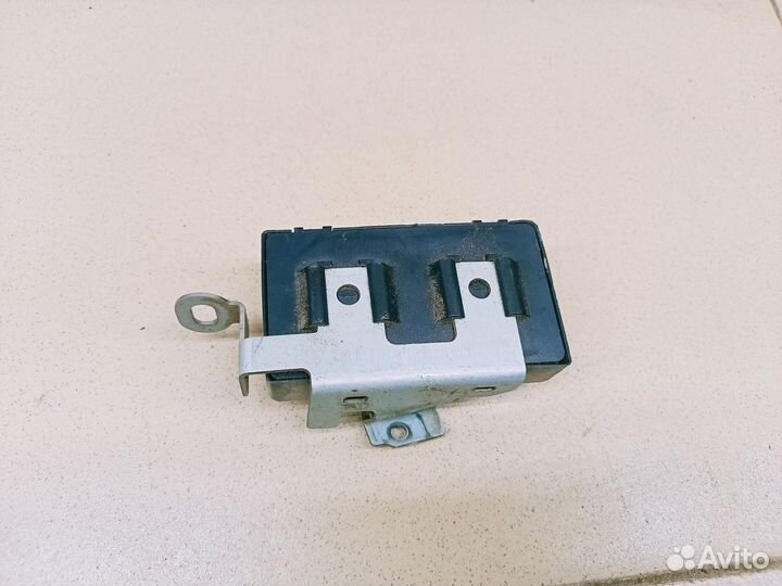 Блок электронный Land Cruiser (150) -Prado 2009