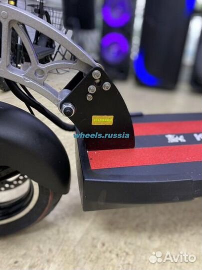 Электросамокат Kugoo M4