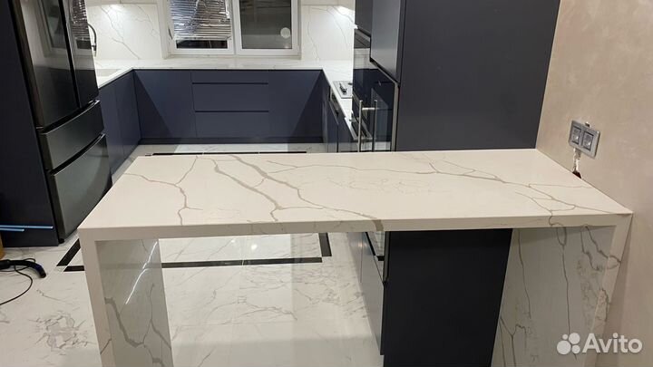Столешница из камня (кварц, кварцевый агломерат)