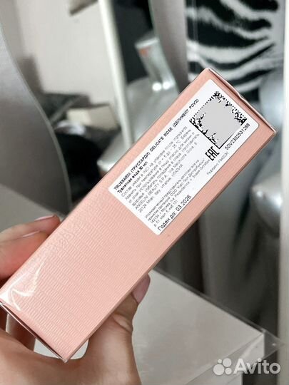 Парфюм Trussardi Delicate Rose