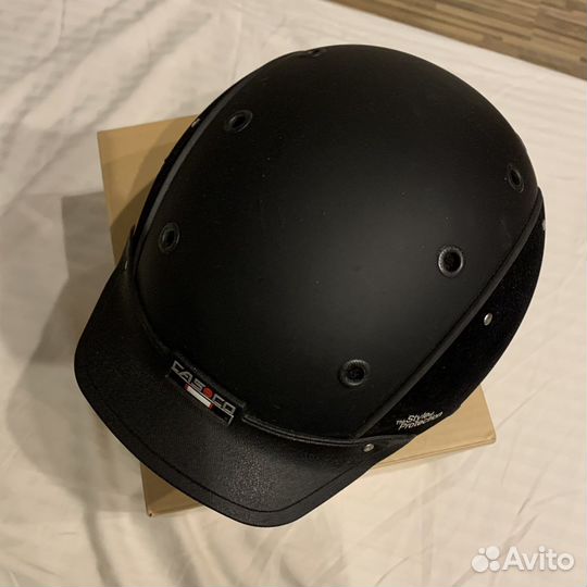 Шлем для верховой езды (каска)