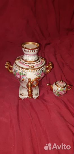 Самовар фарфоровый Гжель