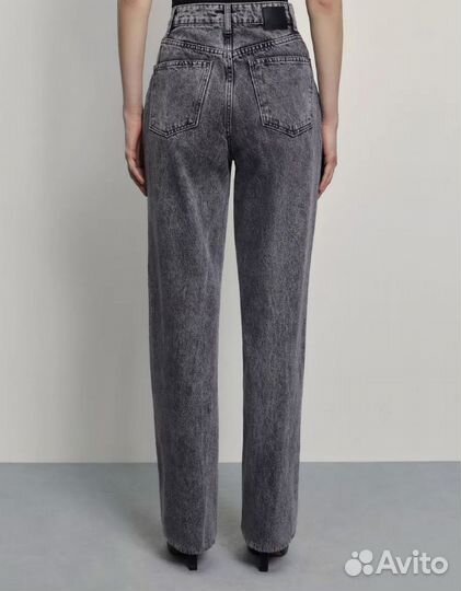 Джинсы прямые трубы с высокой посадкой