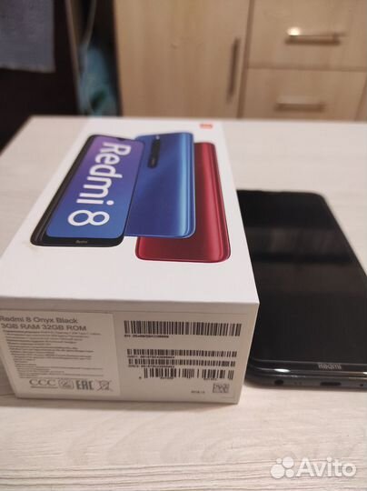 Xiaomi Redmi 8, 3/32 ГБ