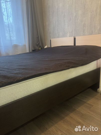 Кровать двухспальная 160 200 деревянная