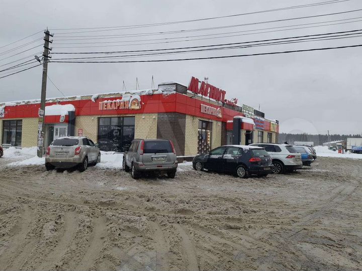 Дом 180 м² на участке 5 сот.