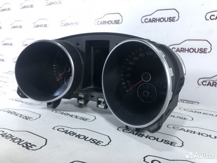Щиток приборов Volkswagen Golf 6 2011