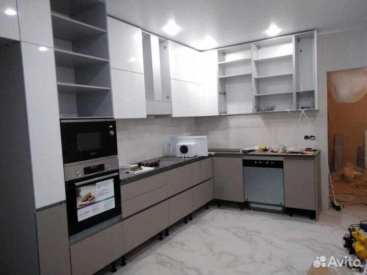 Кухонный гарнитур мдф \ эмаль