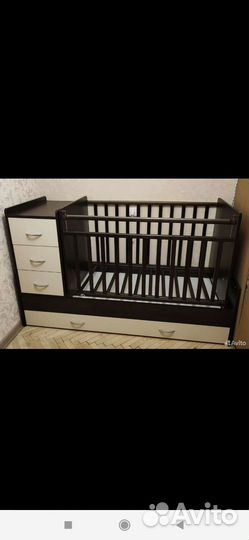 Детская кроватка трансформер с маятником, ящиками