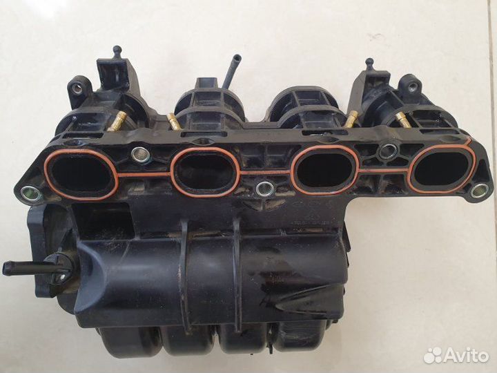 Коллектор впускной Kia Soul G4FG 2012