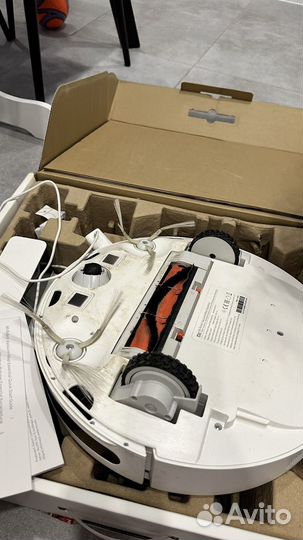 Робот пылесос xiaomi mi robot vacuum mop essential