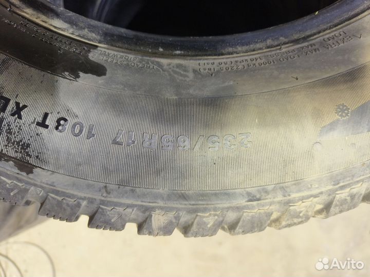 Nokian Tyres Hakkapeliitta 5 235/65 R17 108