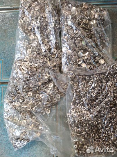 Для ремонта одежды