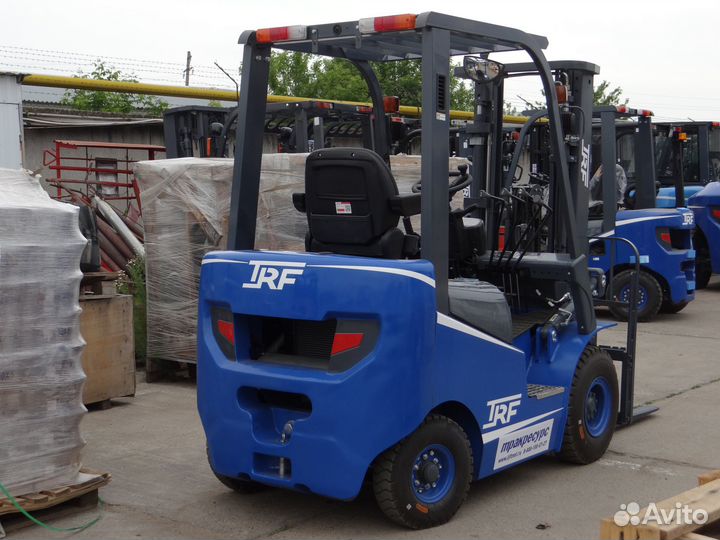 Вилочный погрузчик TRF D15-4i2, 2023