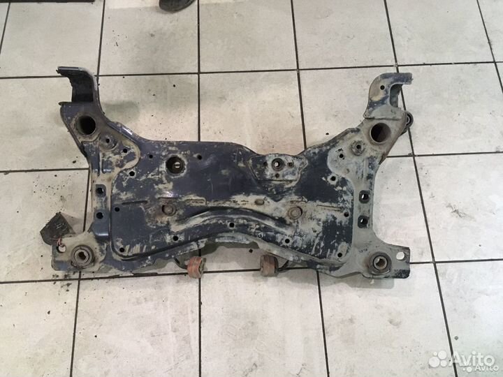 Балка (подрамник) передняя Mazda 3 BK