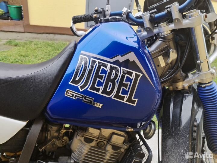 Suzuki Djebel 250