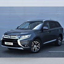 Mitsubishi Outlander 2.4 CVT, 2016, 93 900 км, с пробегом, цена 2 099 000 руб.