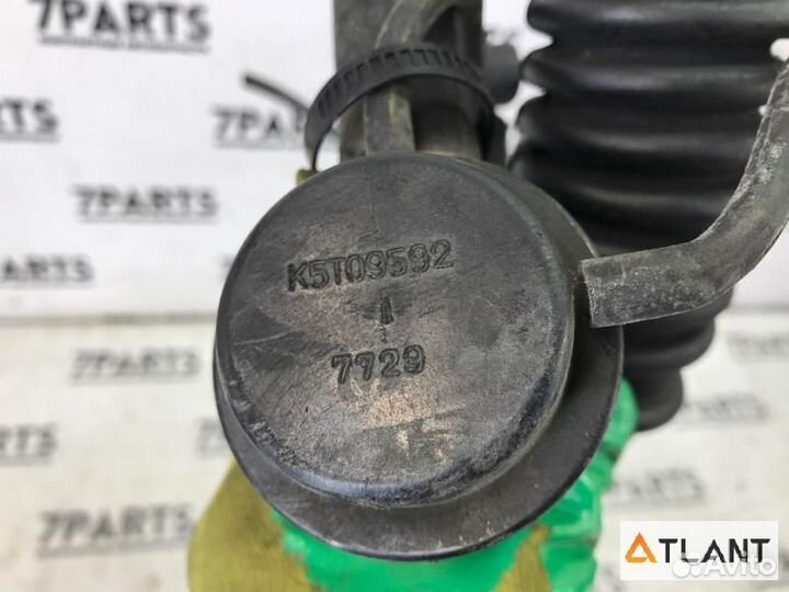 Патрубок воздушн.фильтра mitsubishi pajero mini