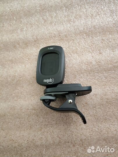 Тюнер для настройки гитары musedo t-29c