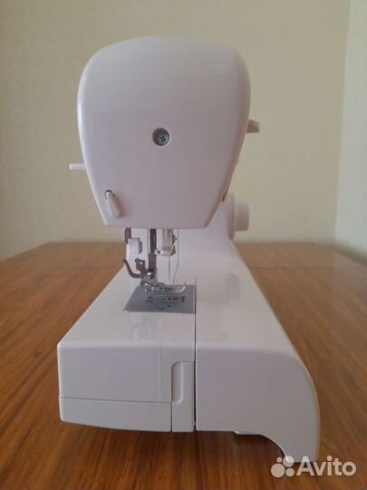 Швейная машина Singer Tradition 2273