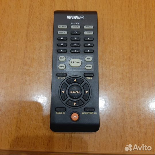 DVD проигрыватель yamaha s661