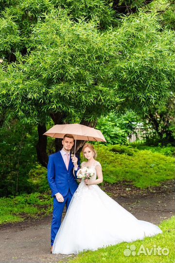 Свадебное платье