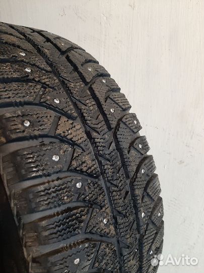 Bridgestone Ice Cruiser 7000S 205/55 R16 91T