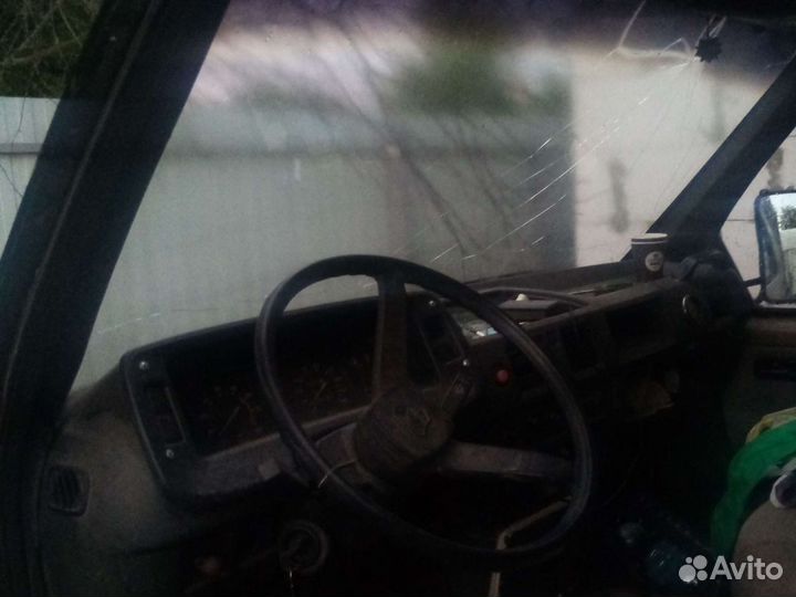 ГАЗ ГАЗель 3302 2.4 МТ, 1995, 100 000 км