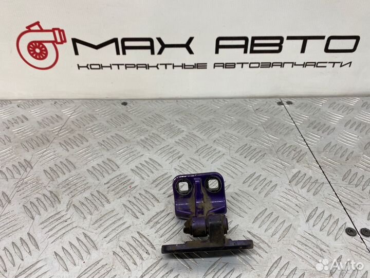 Б/У петля двери задний левый Mercedes-Benz A-Class