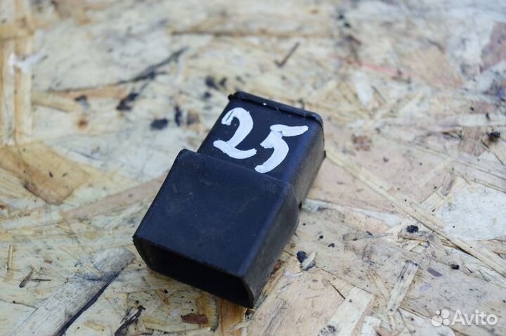 Реле Honda CBR954RR Fireblade SC50