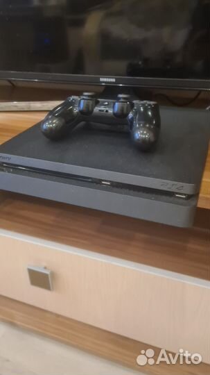 Sony PS4 slim 1tb