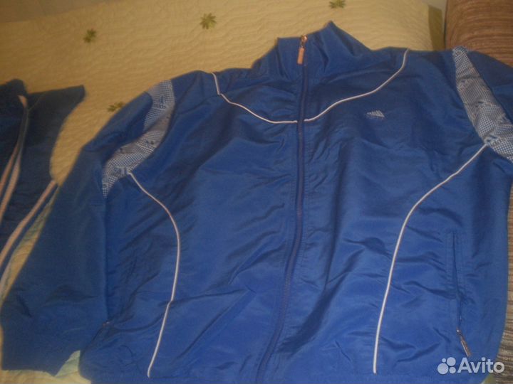 Спортивный костюм