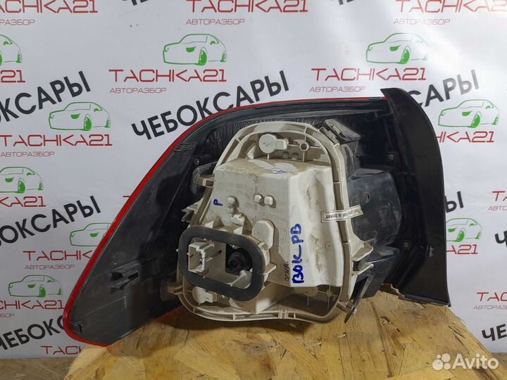 Фонарь правый VW Polo Sedan (2015-2020)