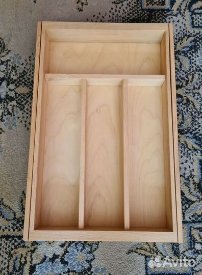 Лоток раздвижной для столовых приборов из массива