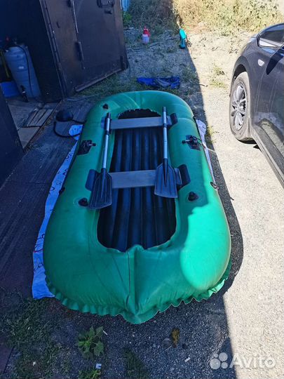 Надувная лодка