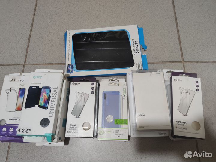 Лот чехлы универсальные для смартфонов