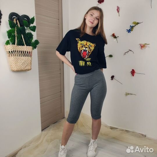 Удлиныенные велосипедки в рубчик Я