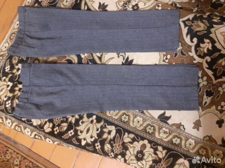 Школьный костюм для мальчика 128 серый