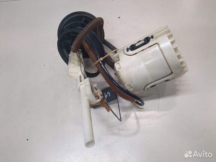 Насос топливный электрический Volkswagen Passat 4