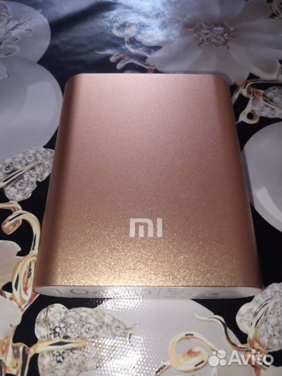 Портативный аккумулятор Xiaomi power bank 10400mah