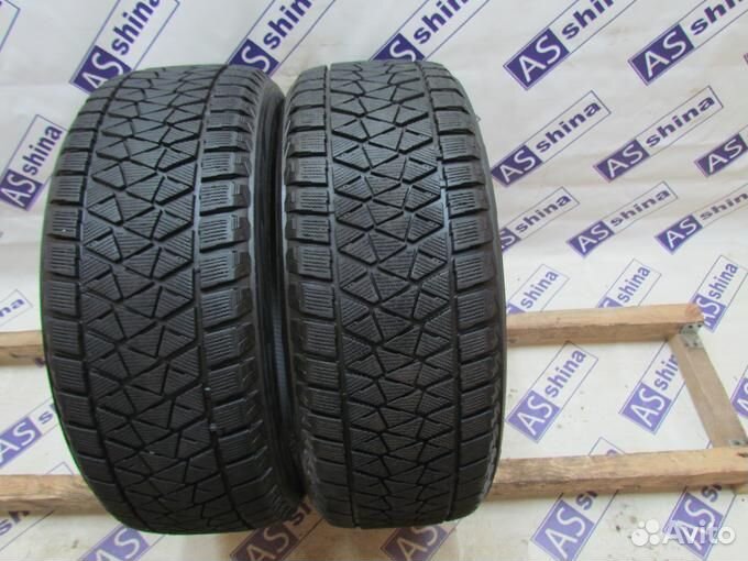 Bridgestone Blizzak DM-V2 235/55 R18 93Q