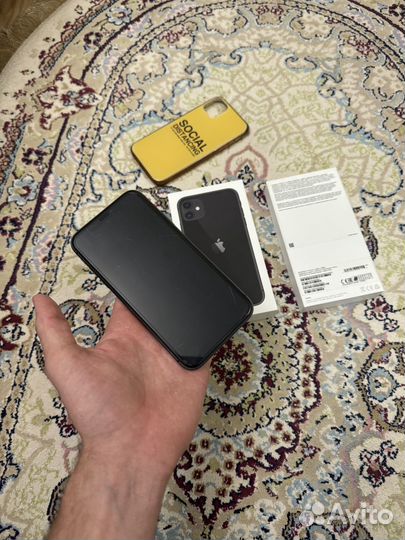 iPhone 11, 128 ГБ