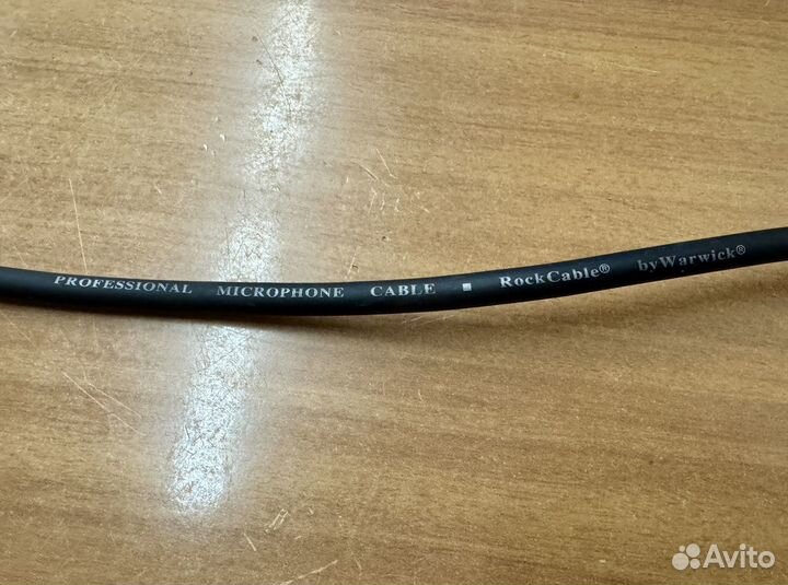 Студийный микрофонный кабель RockCable Warwick 5 м