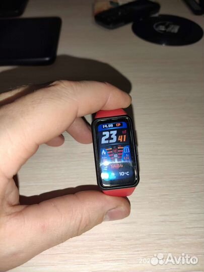 Смарт часы honor band 6