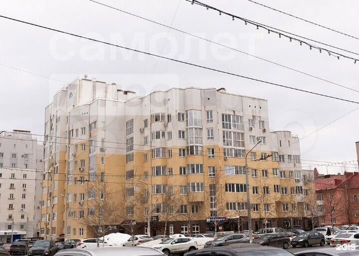 3-к. квартира, 100,9 м², 1/10 эт.