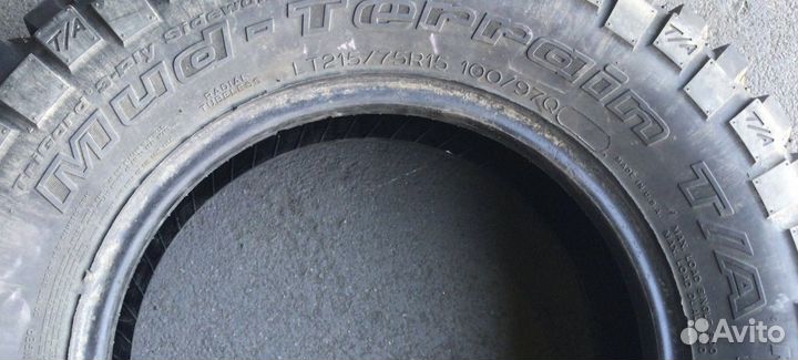 Bfgoodrich Mud-Terrain T/A KM2 215/75 R15