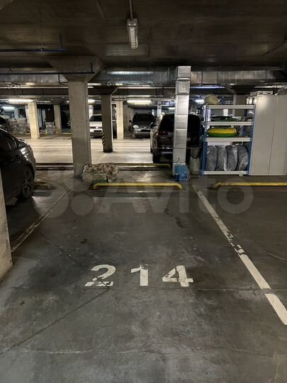 Машиноместо, 15 м²
