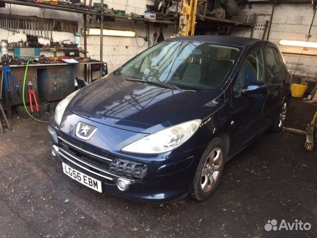 Разбор на запчасти Peugeot 307