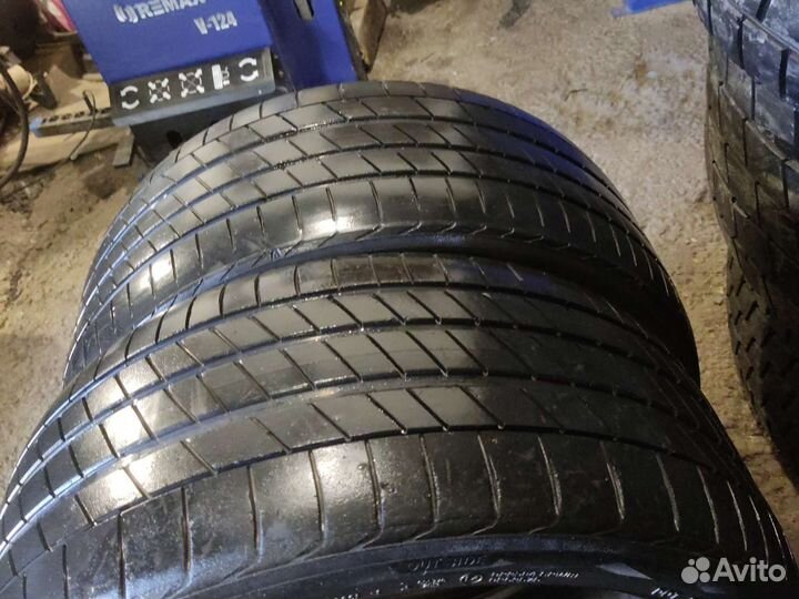 Yokohama Advan Sport V105 255/35 R19 96Y